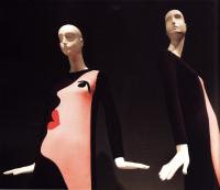 Фигуральные аспекты поп-арта в платье от Ив Сен-Лоран (1965)