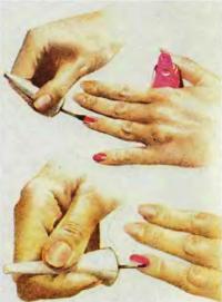 Покрытие ногтей лаком