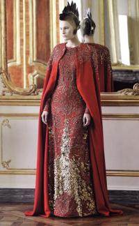 Византийское платье: роскошная вышивка по мотивам древних икон